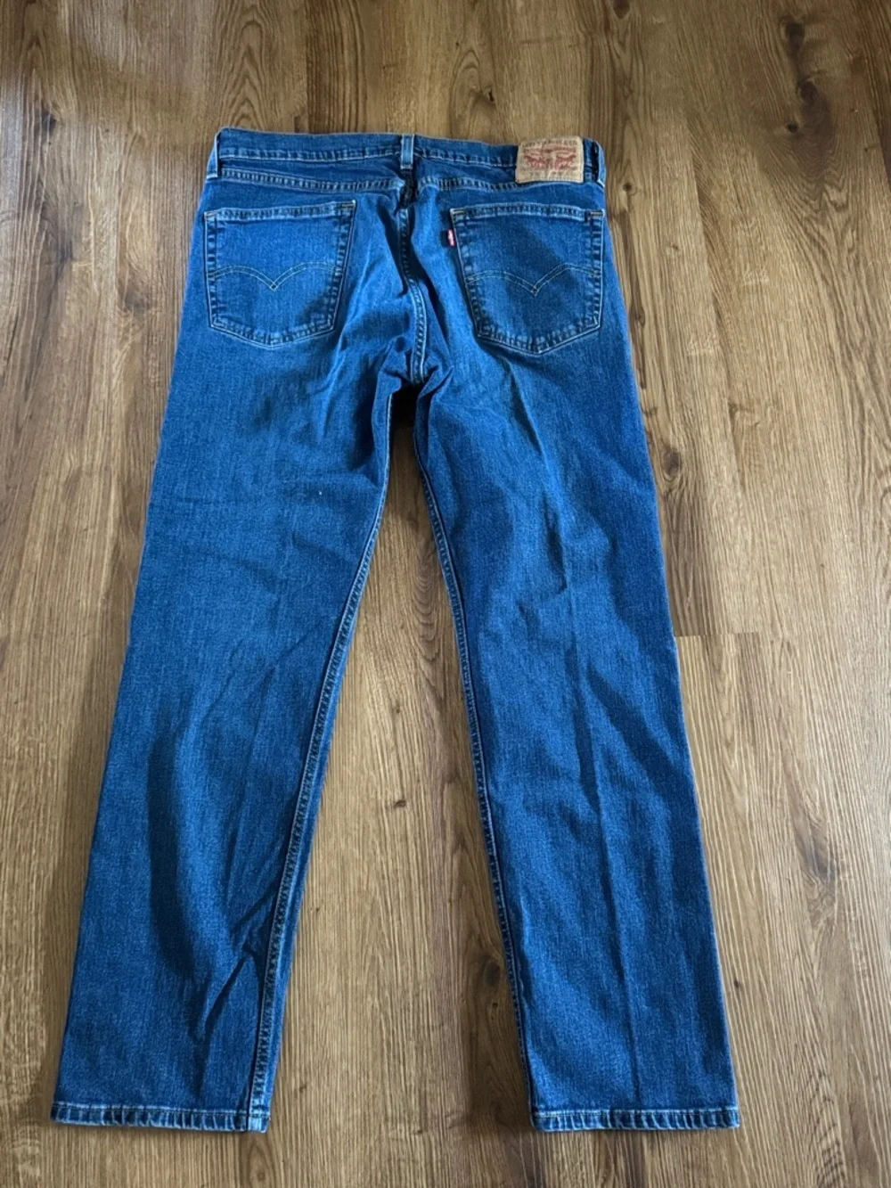 Levi's 505 Men's Straight Jeans in Classic Blue Wash 36x32